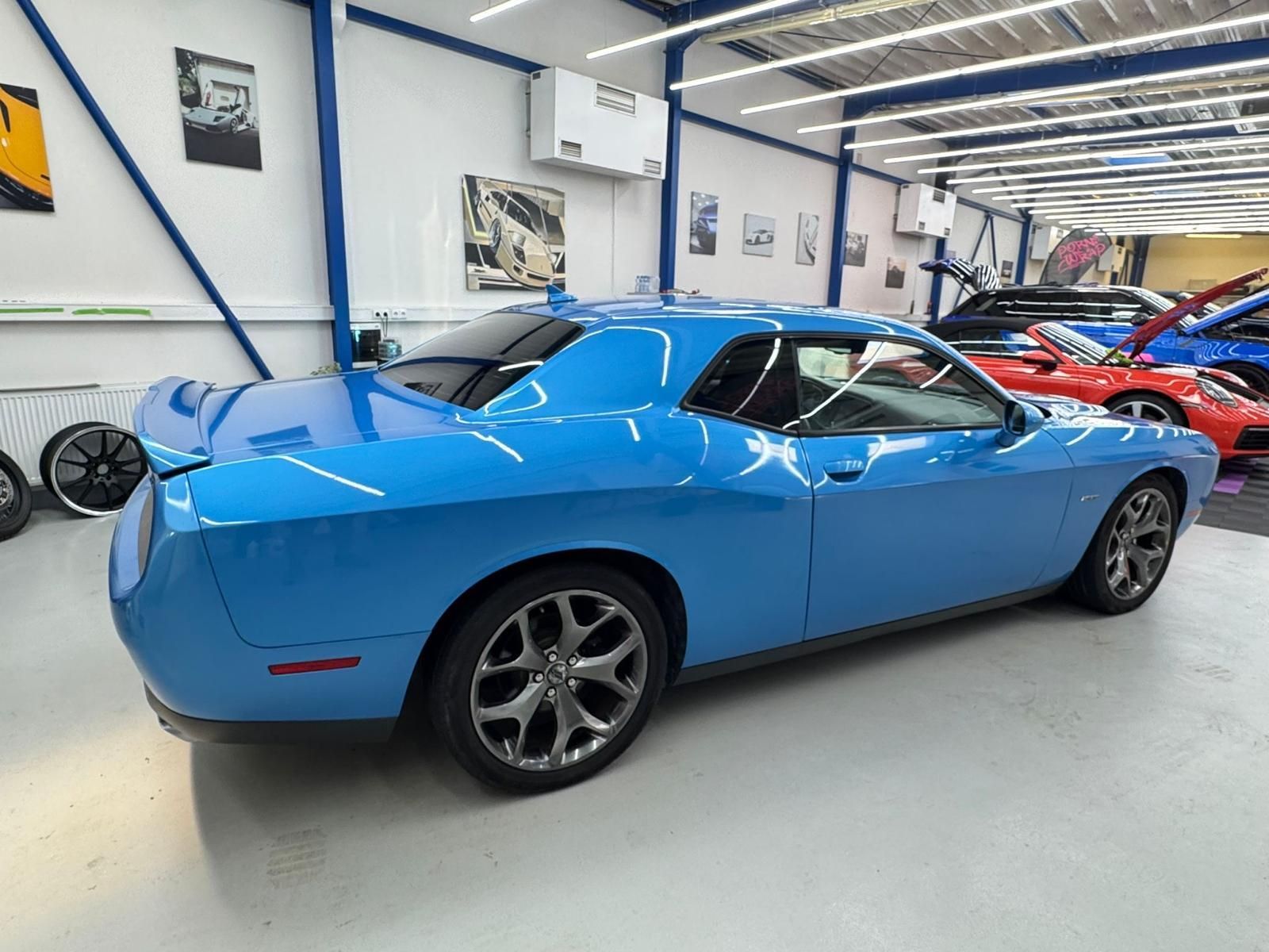 Dodge Challenger, automat - fotka 4