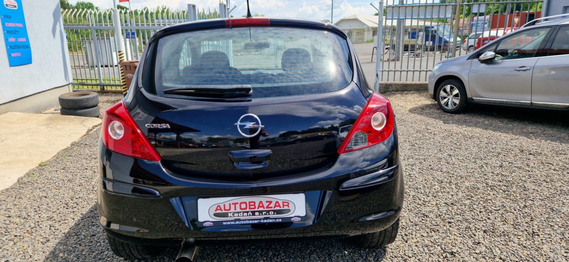Opel Corsa, 1,2 AUTOMAT - fotka 4