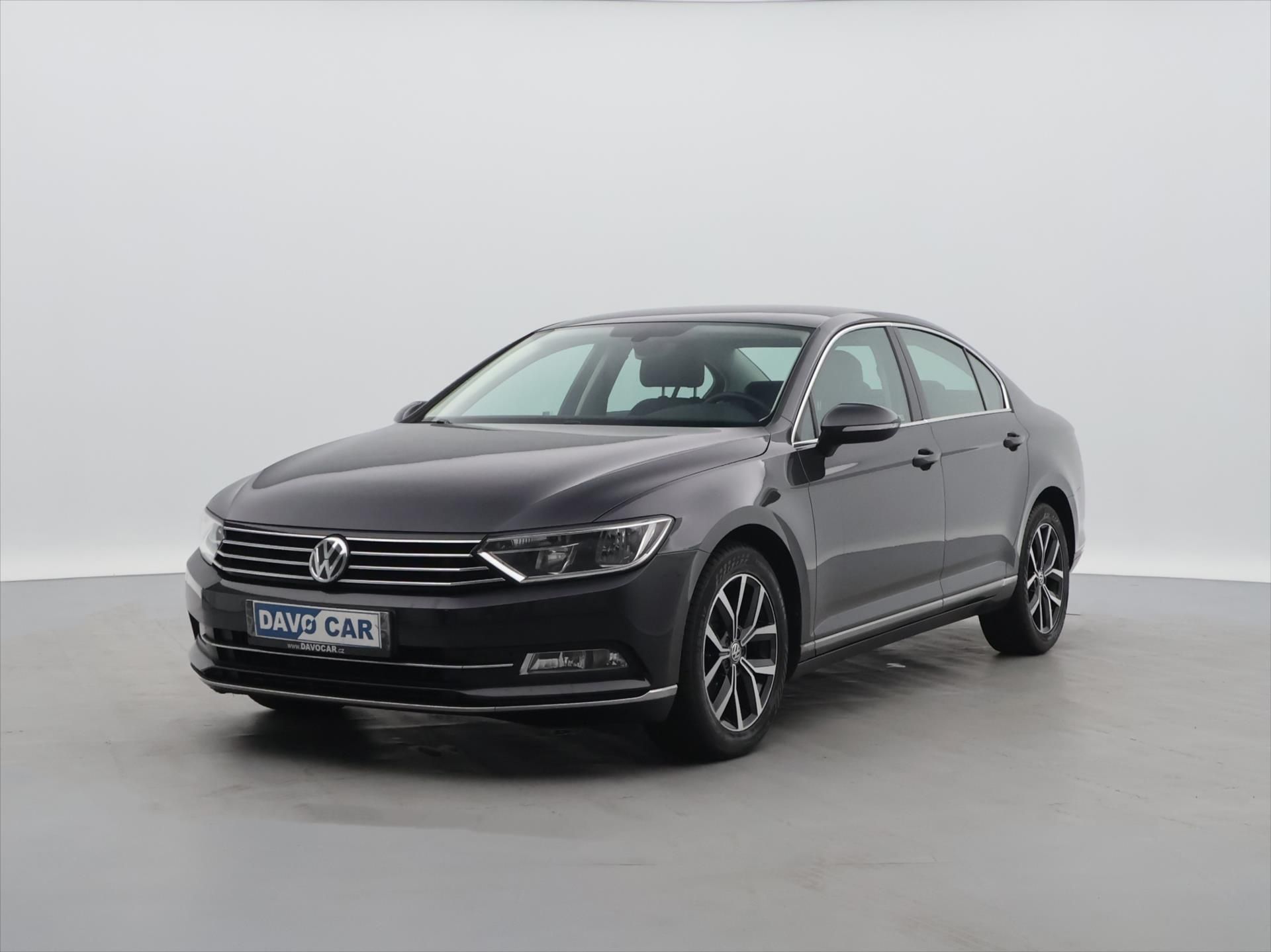 Volkswagen Passat, 2.0 TDI 110kW Highline CZ - fotka 3