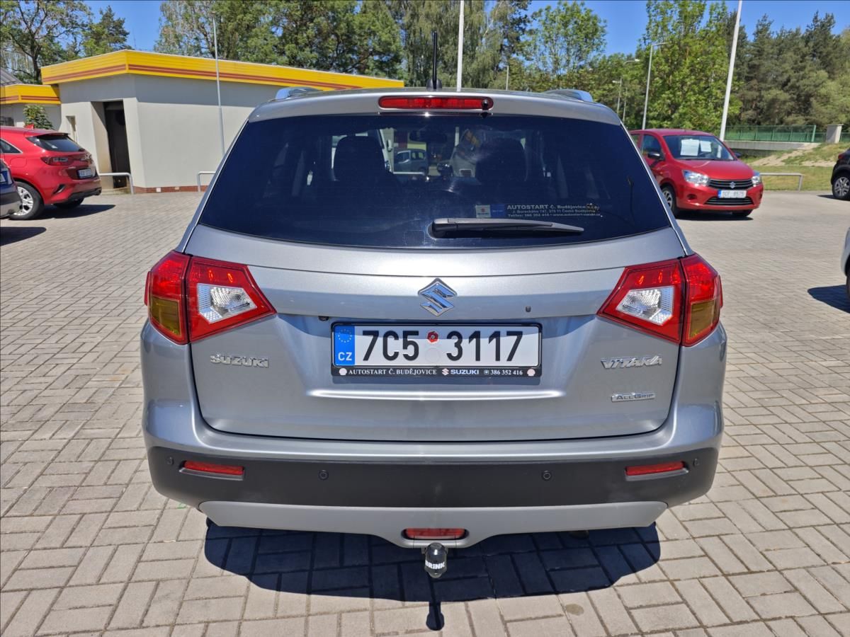 Suzuki Vitara, 1,4 BoosterJet AllGrip  4x4 El - fotka 5