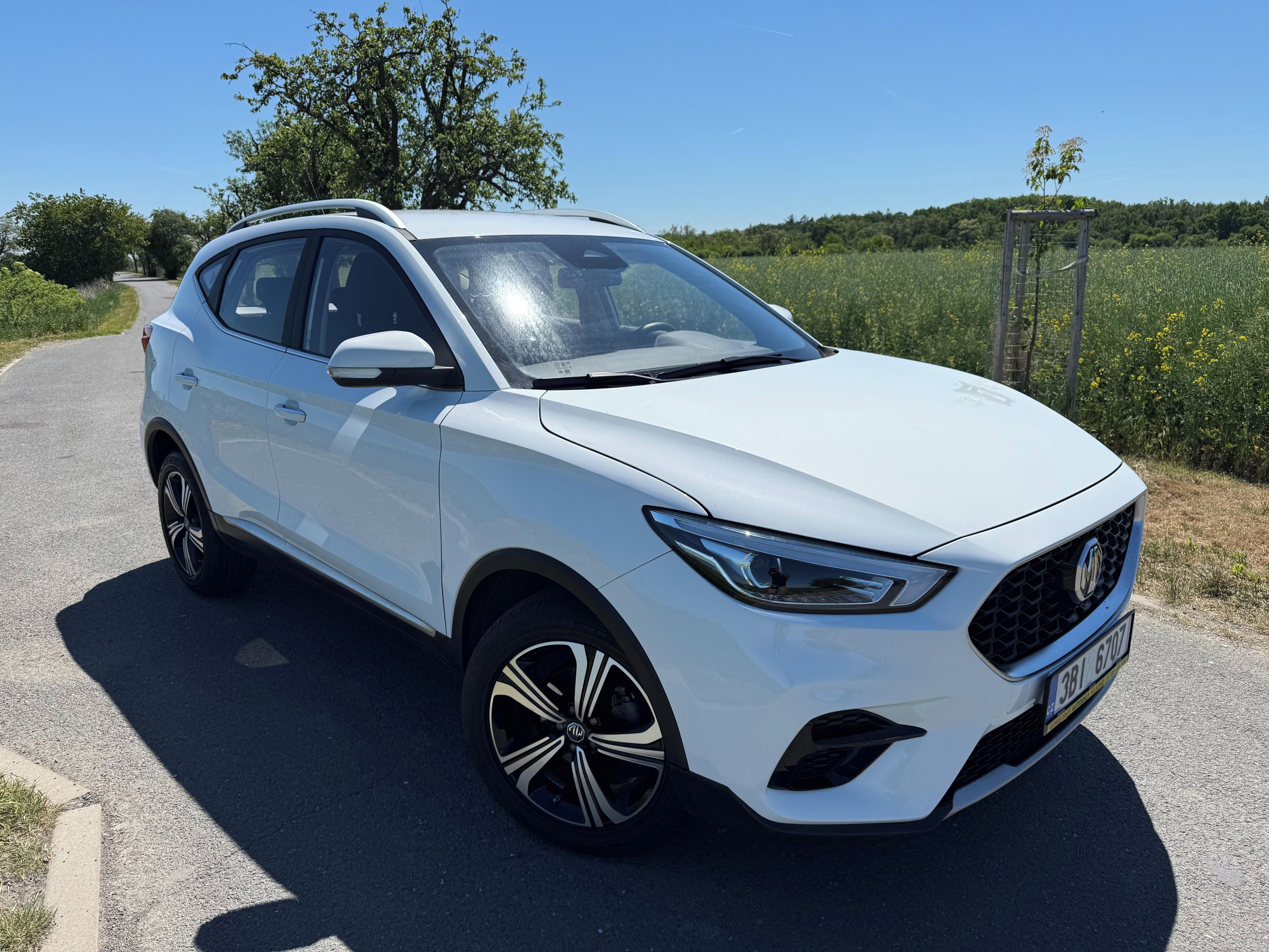 MG ZS, 1.5i 12/2024 23600km