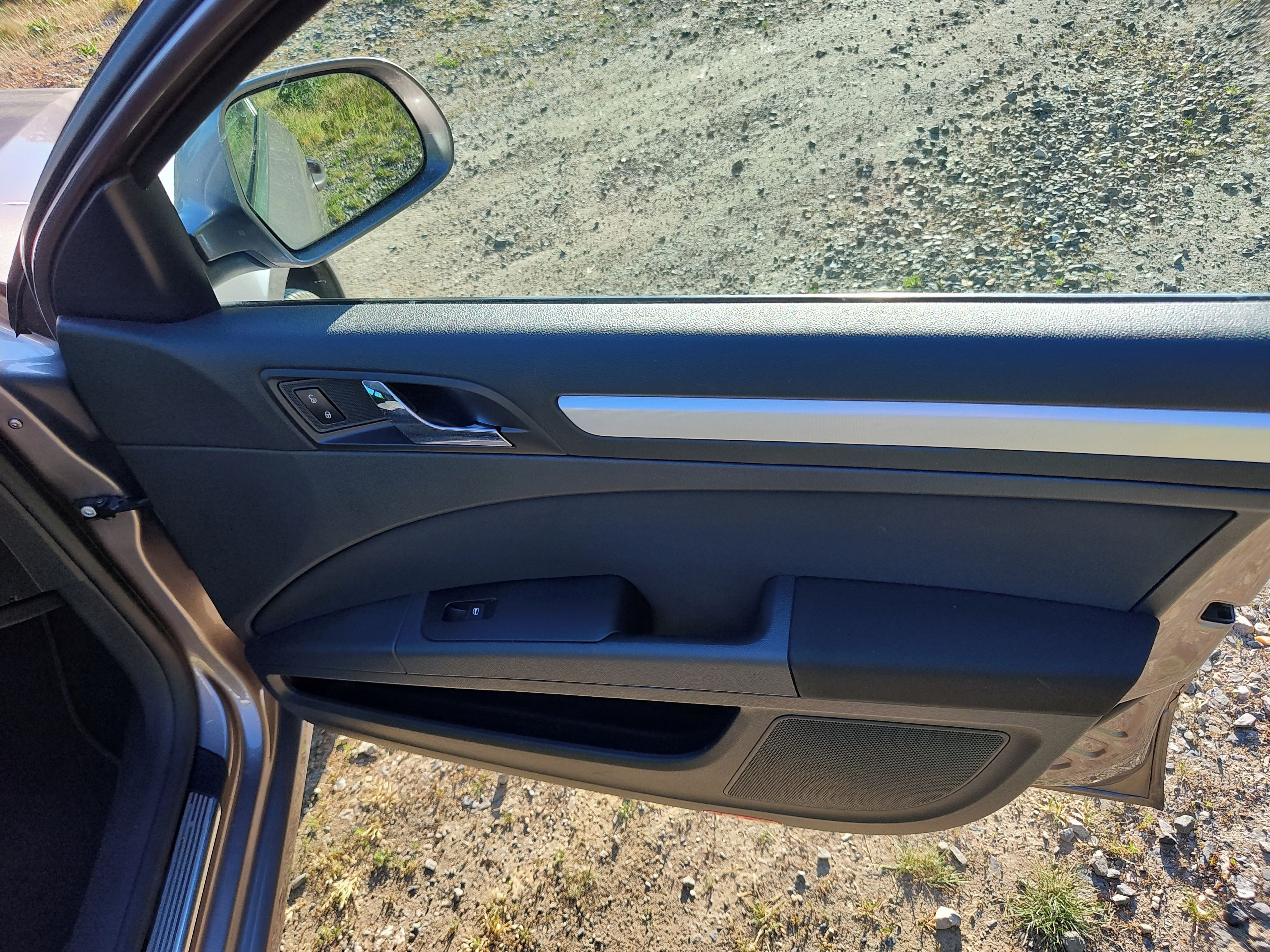 Škoda Superb, 2,0 TDI 125 KW Panorama - fotka 5