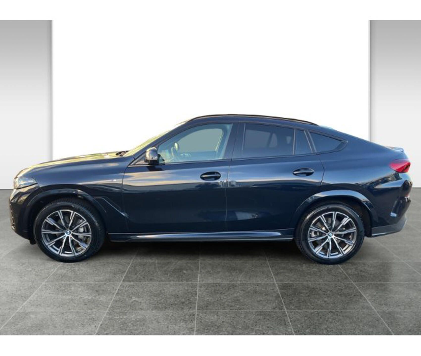 BMW X6, xDrive30d M-Sport DAPro Venti - fotka 2