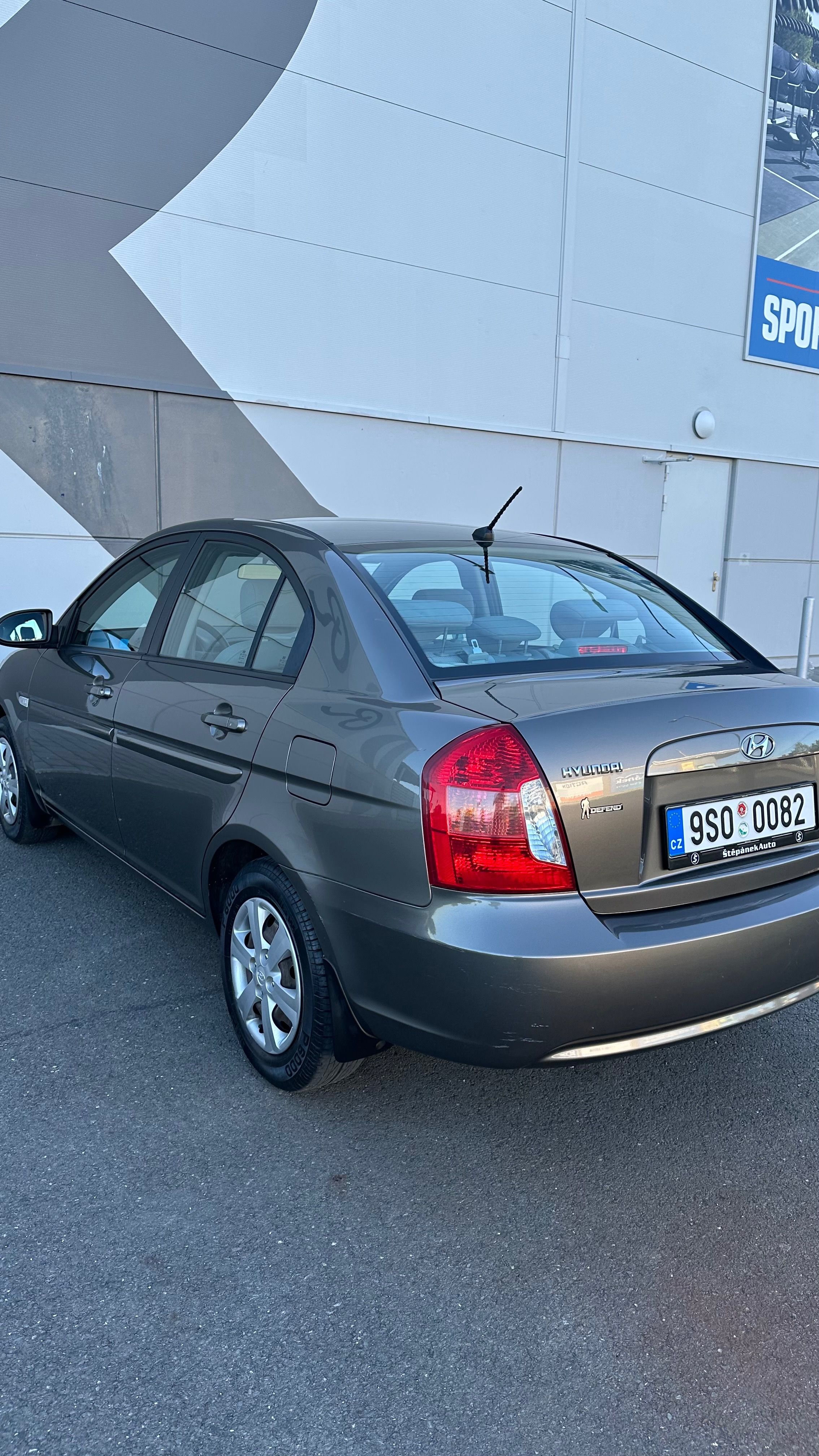 Hyundai Accent, Hyundai Accent, 1.4., 41 000km - fotka 6