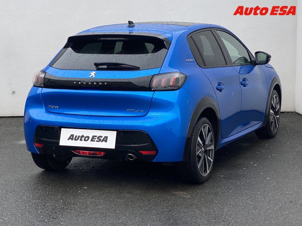 Peugeot 208, 1.2,navi - fotka 4