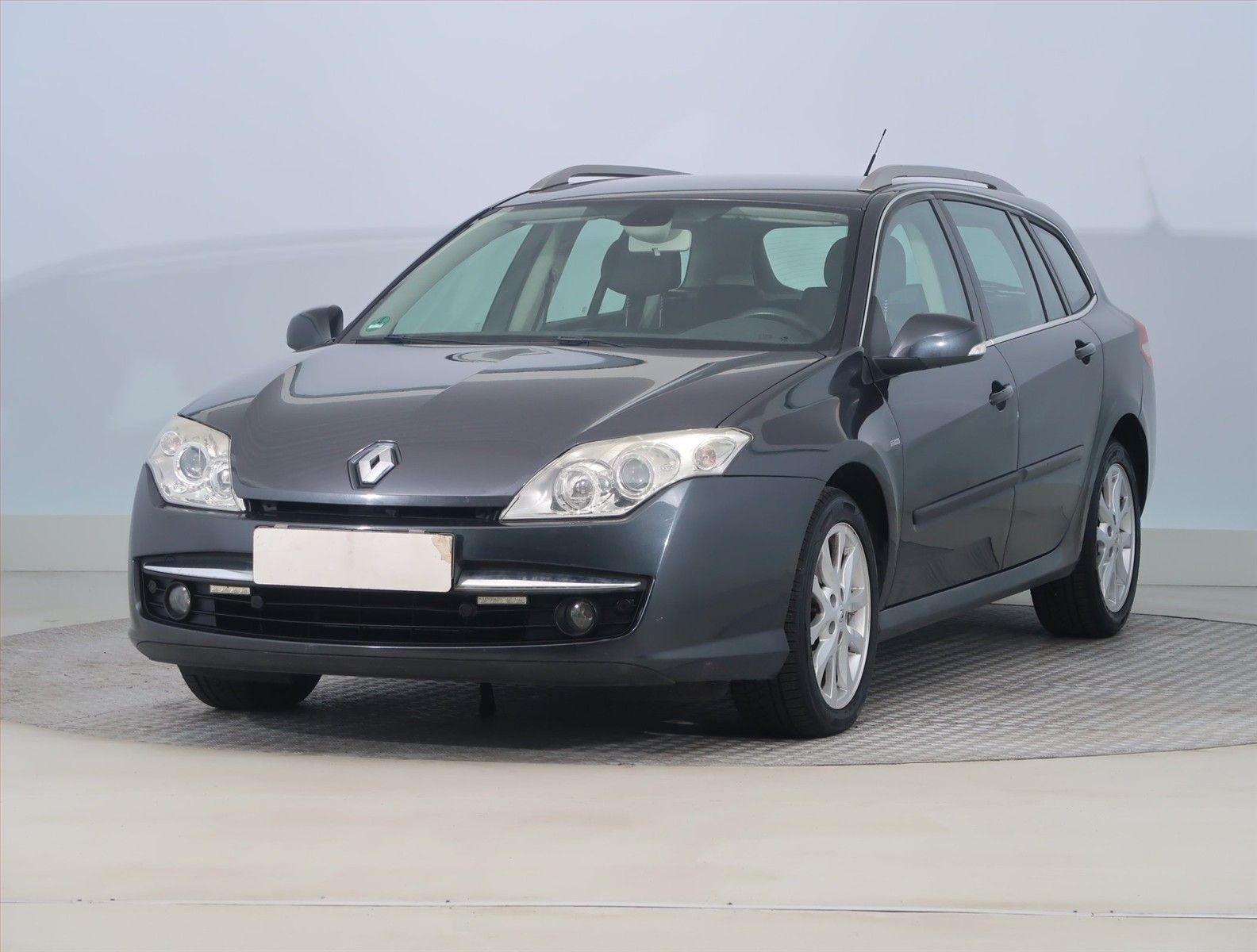 Renault Laguna, 2.0 dCi, Kožené sedačky - fotka 2
