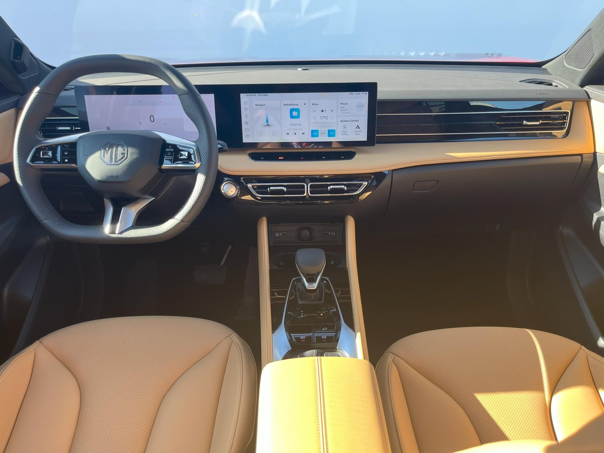 MG HS, 1.5 TGi / 125 kW EXCLUSIVE - fotka 6