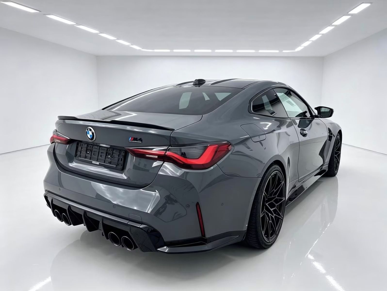 BMW M4, M4 Coupe Competition/Carbon-/S - fotka 2