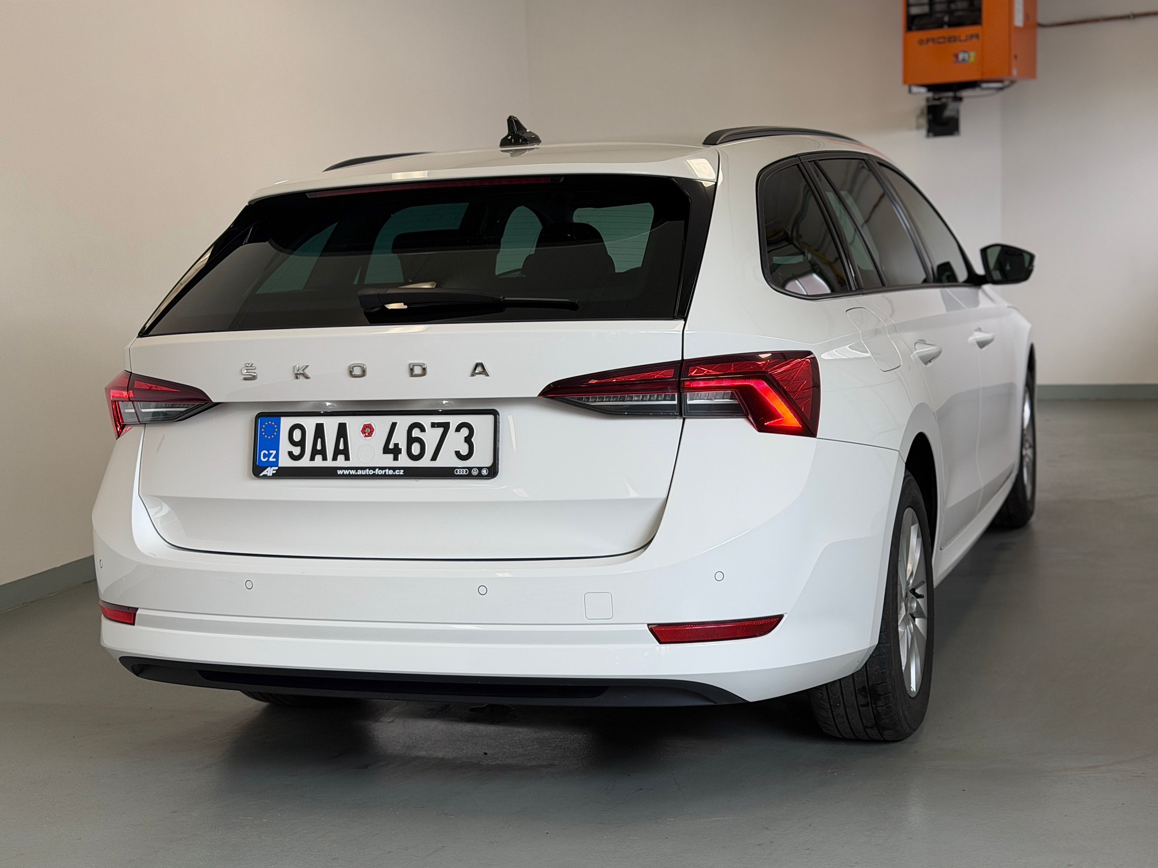 Škoda Octavia, IV combi 2,0 TDI 85kW - fotka 5