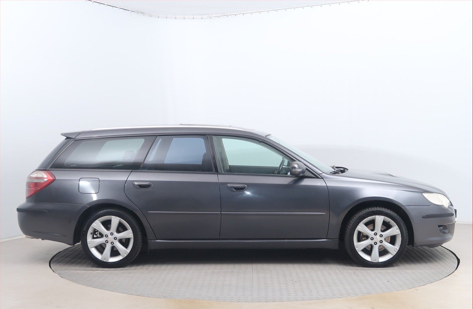 Subaru Legacy, 2.0 D, 4X4, Serv.kniha - fotka 6