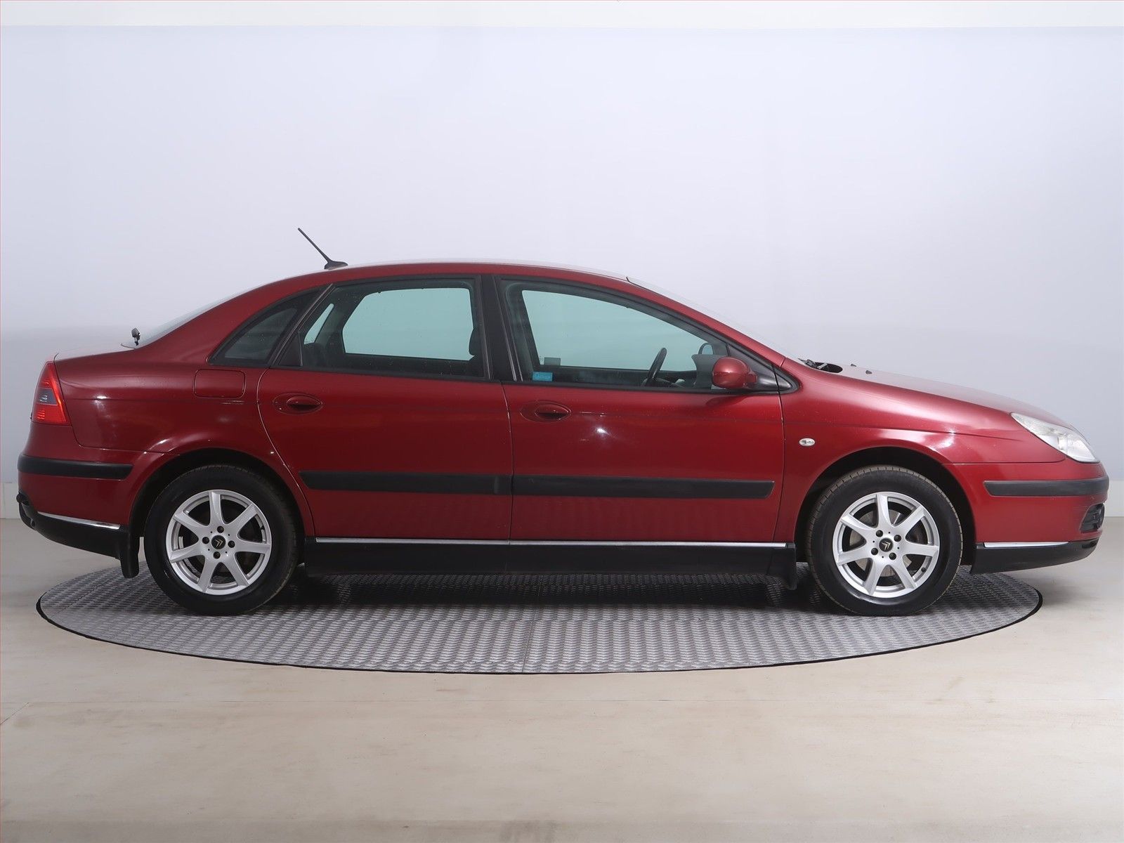 Citroën C5, 1.6 HDi , po STK, Tažné - fotka 6