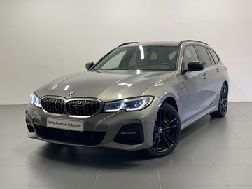 330e xDrive,Plug-In,Individual