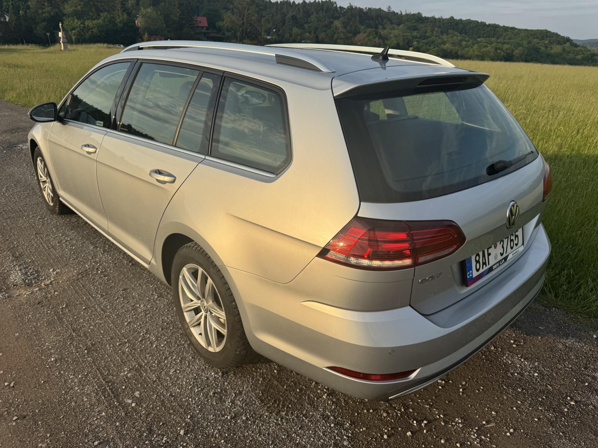 Volkswagen Golf Variant, GOLF 2.0TDI DSG HIGHLINE ČR - fotka 4
