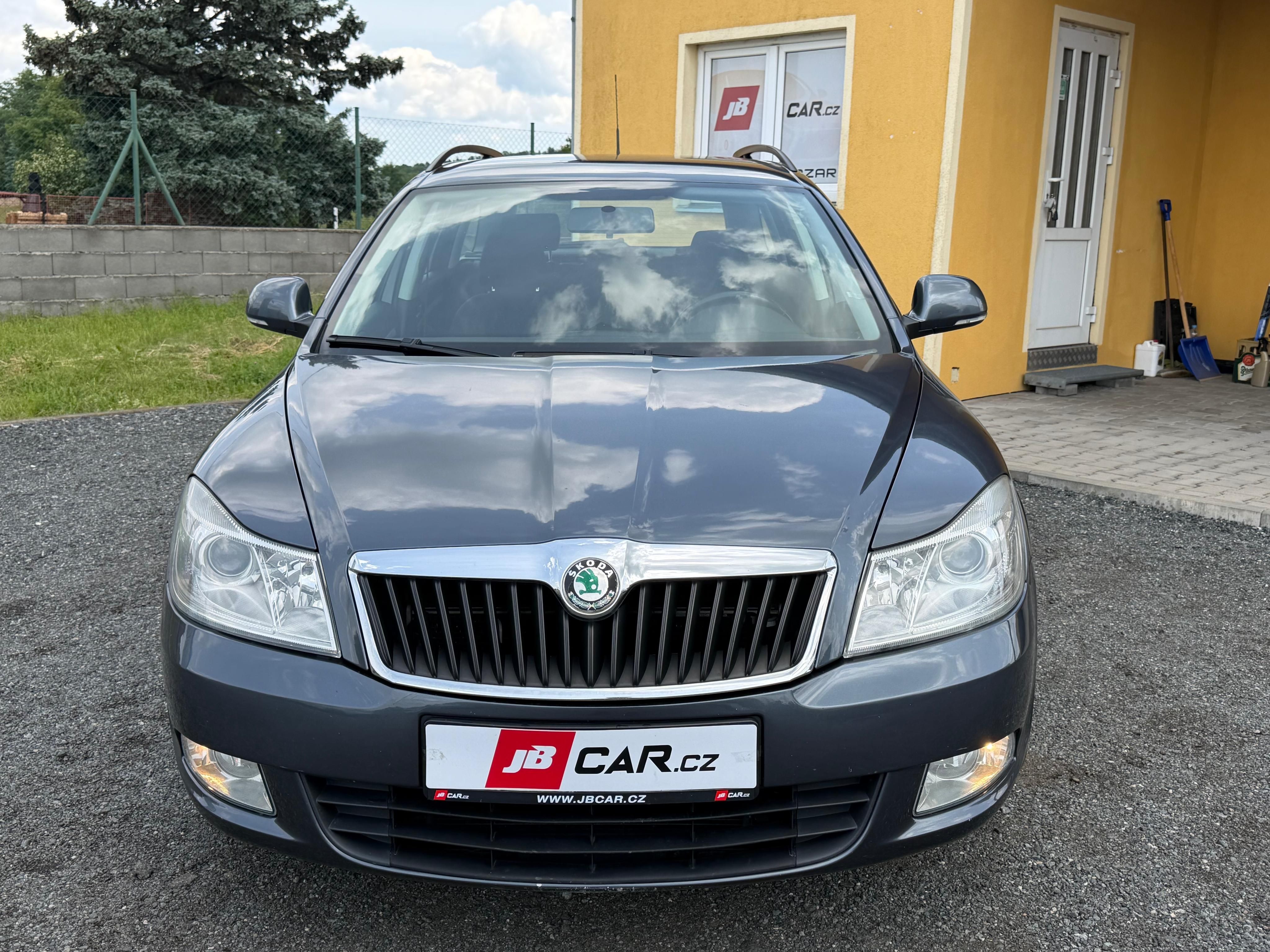 Škoda Octavia, 1.6 TDI 77KW - fotka 6