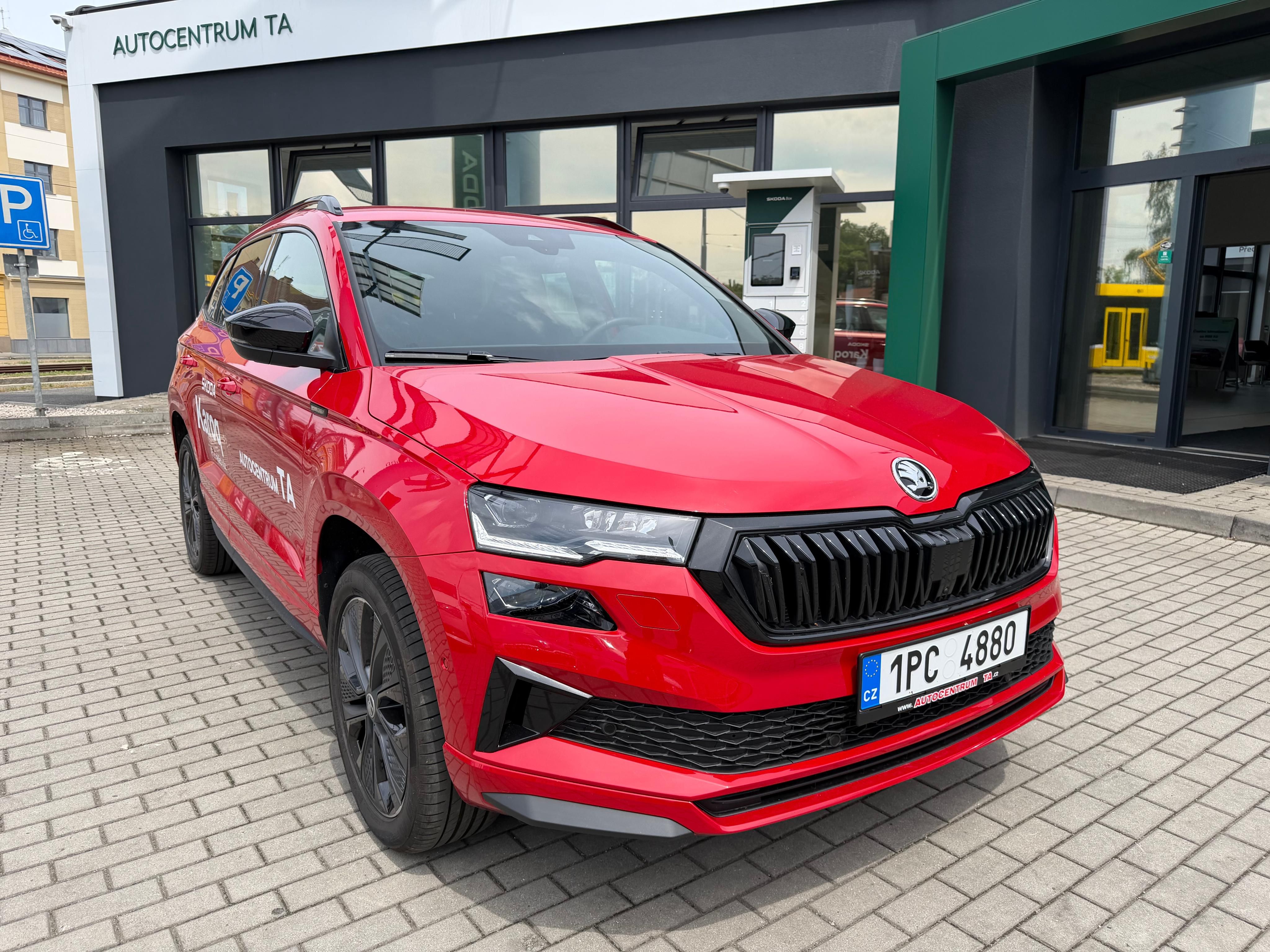 Škoda Karoq, Sportline 1.5 TSI 110 kW DSG - fotka 2