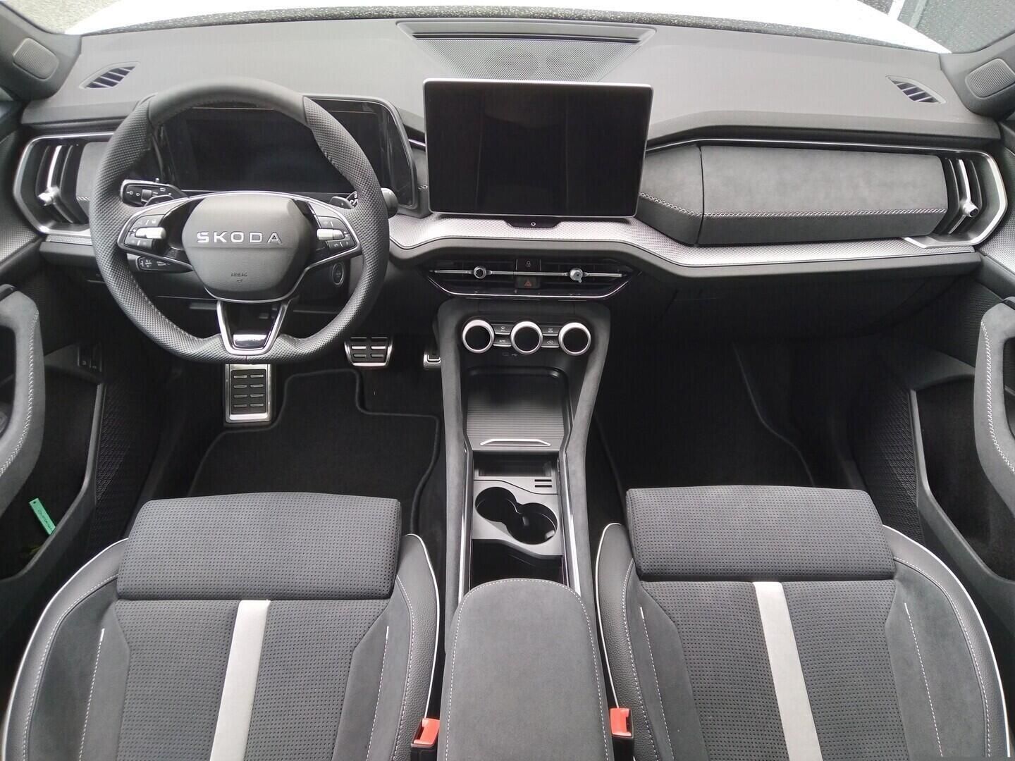 Škoda Kodiaq, Sportline iV 1,5 TSI 150 kW - fotka 5