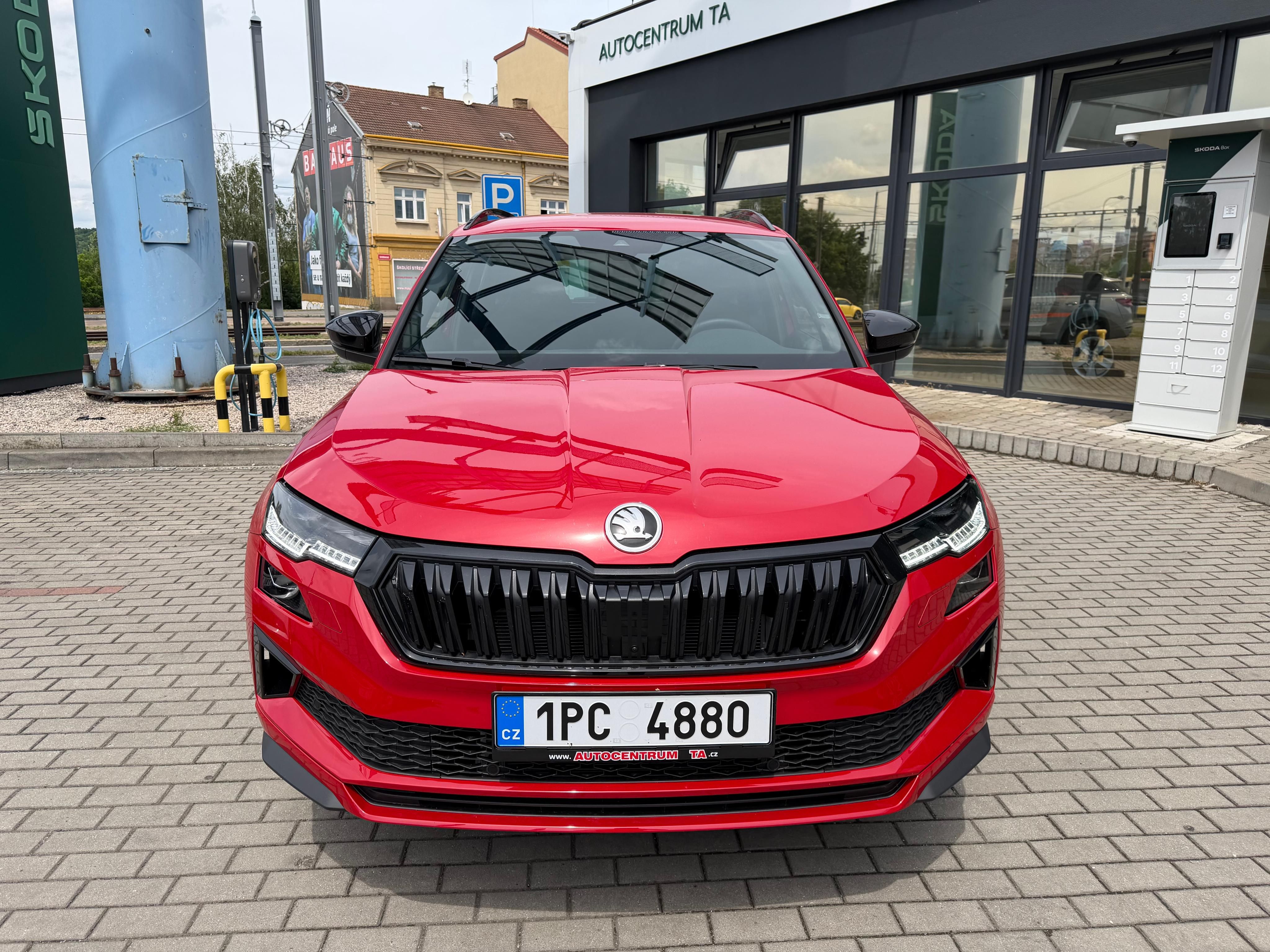Škoda Karoq, Sportline 1.5 TSI 110 kW DSG - fotka 3