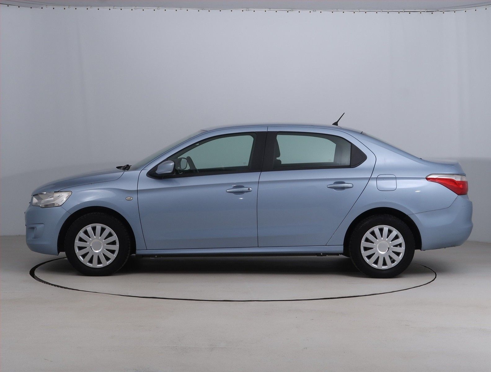 Citroën C-Elysée, 1.2 VTi, Klima, El. okna - fotka 3