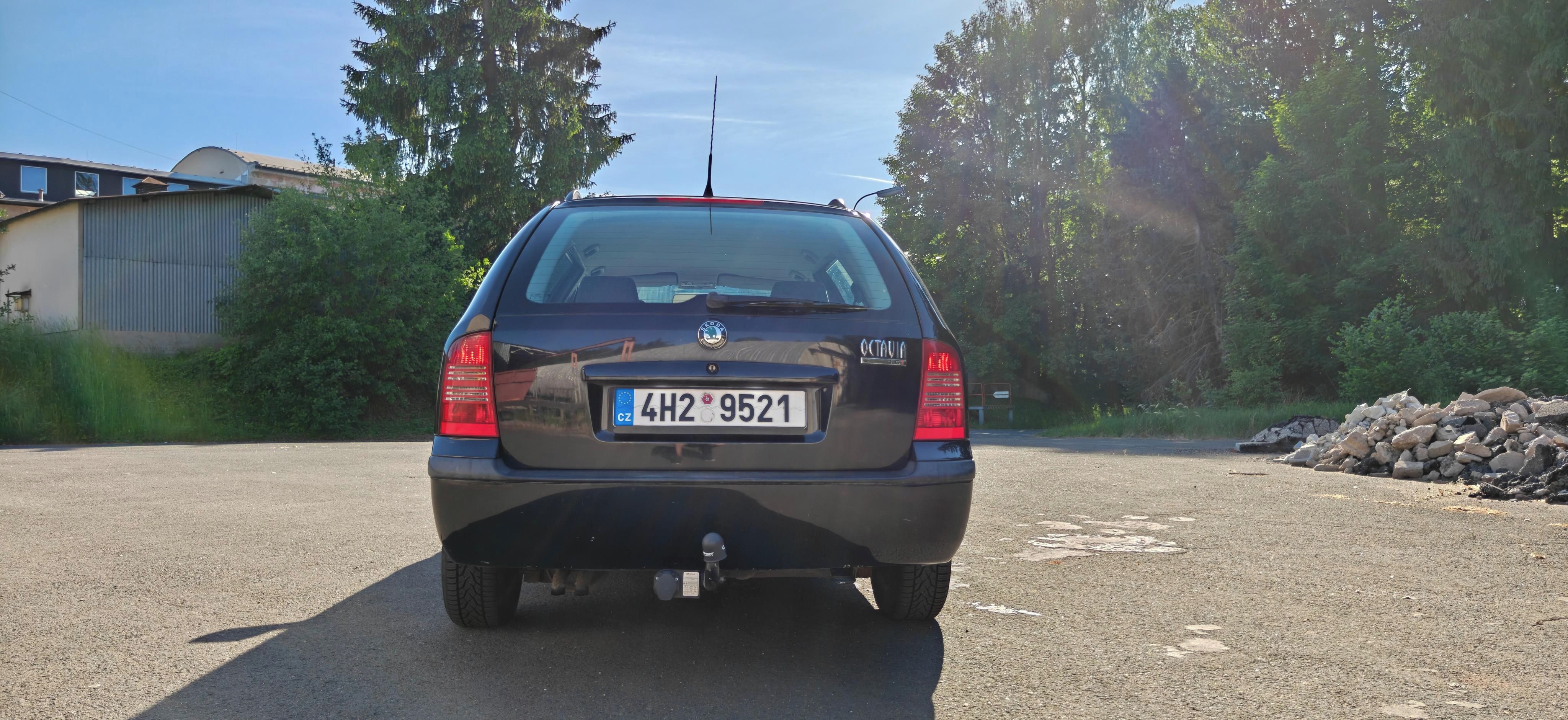 Škoda Octavia, 1.6 mpi - fotka 6