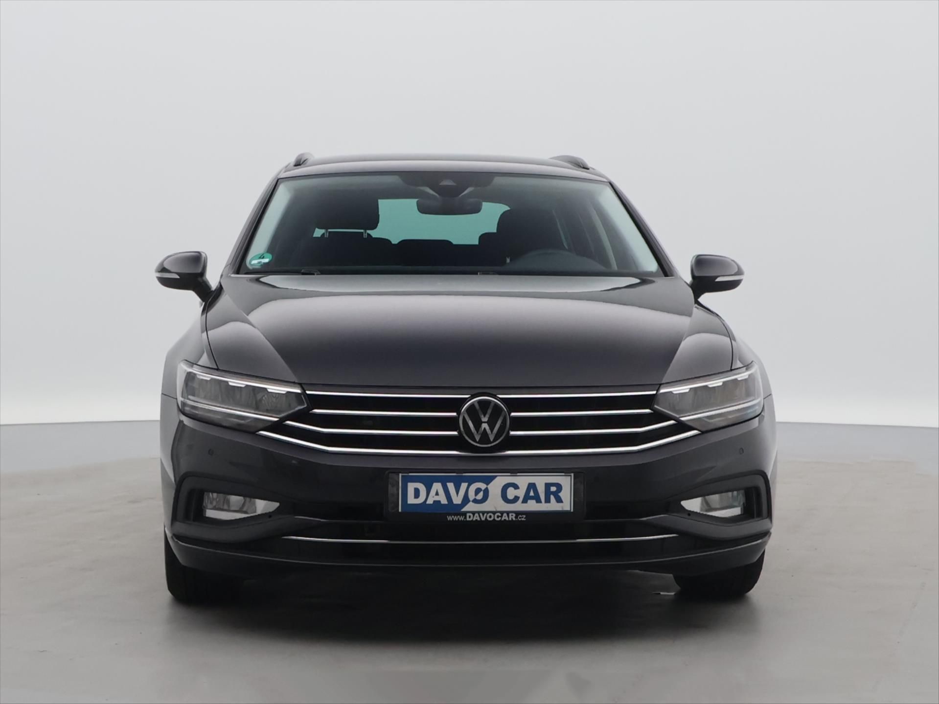Volkswagen Passat, 2,0 TDI 110kW DSG Virtual DPH - fotka 2