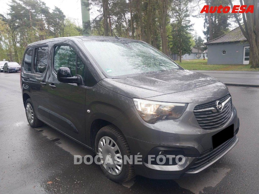 Opel Combo, 1.5CDTi,ELEGANCE,navi,96kW