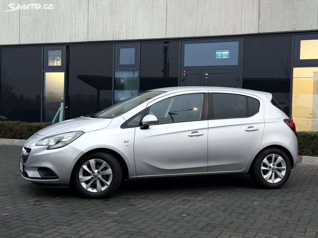 Opel Corsa, 1.2i 51 kw - fotka 2