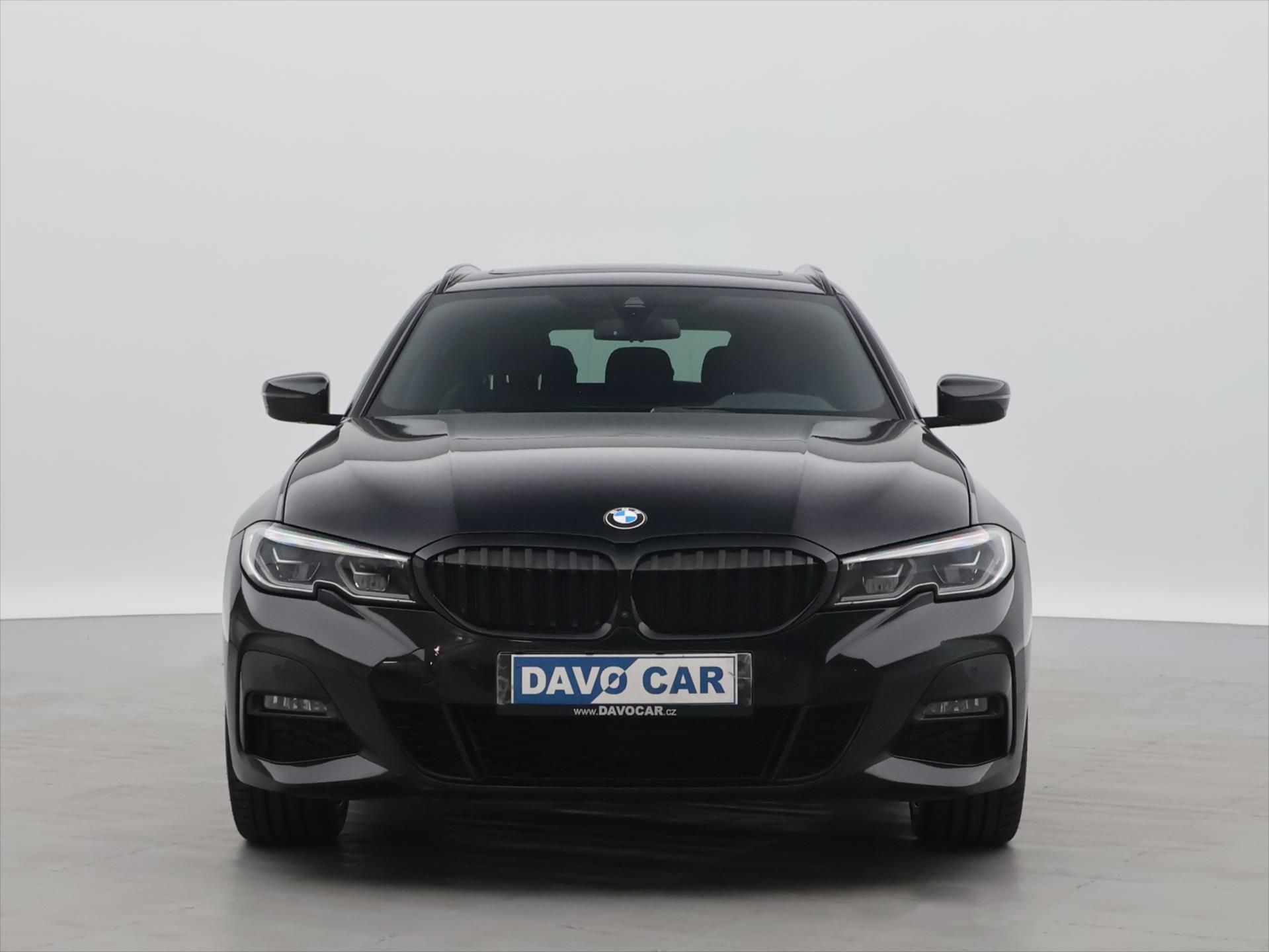 BMW Řada 3, 2,0 330e xD M-Paket Laser - fotka 2