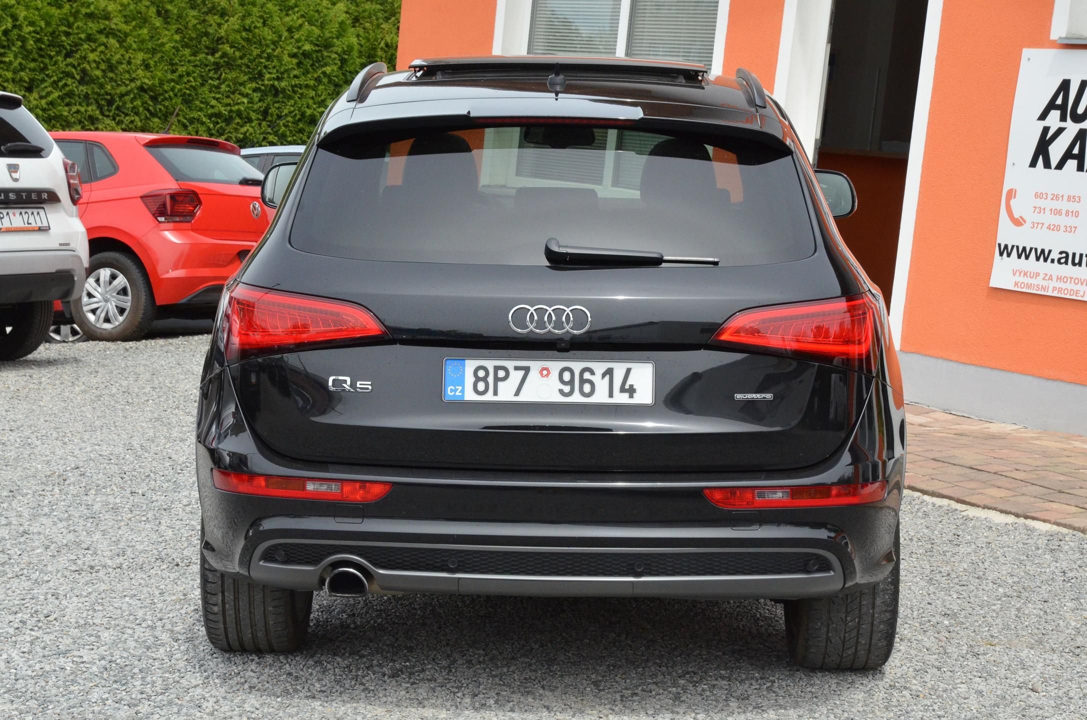 Audi Q5, 2.0 TDi 140kW Quattro S-LINE - fotka 5