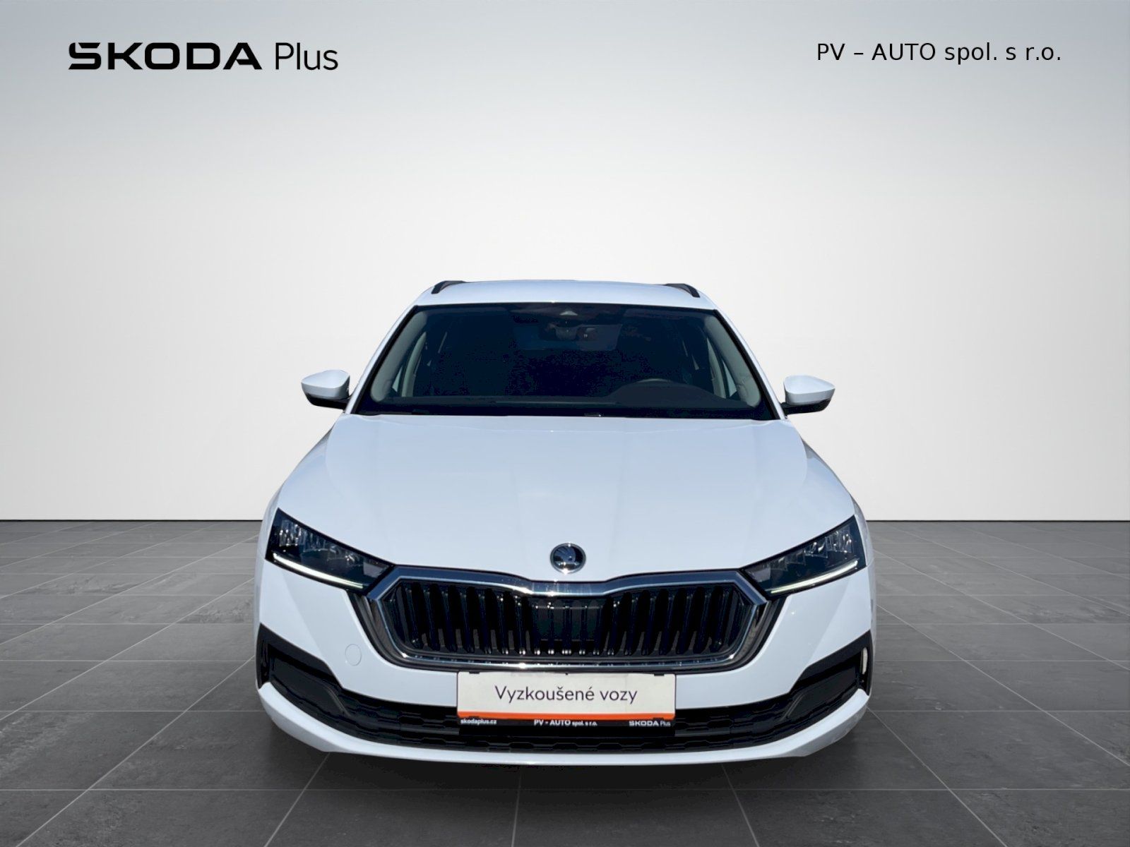 Škoda Octavia, 2.0 TDI 85kW Ambition Plus com - fotka 4