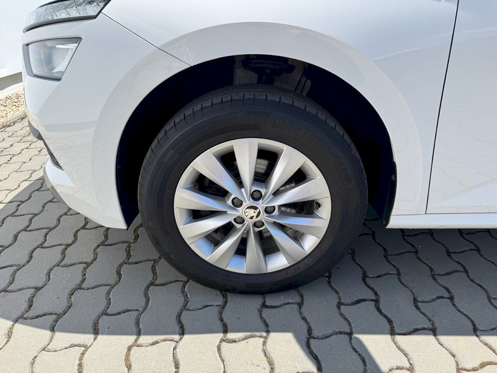 Škoda Kamiq, KAMIQ Style TSI 85/1.0 M6F - fotka 6