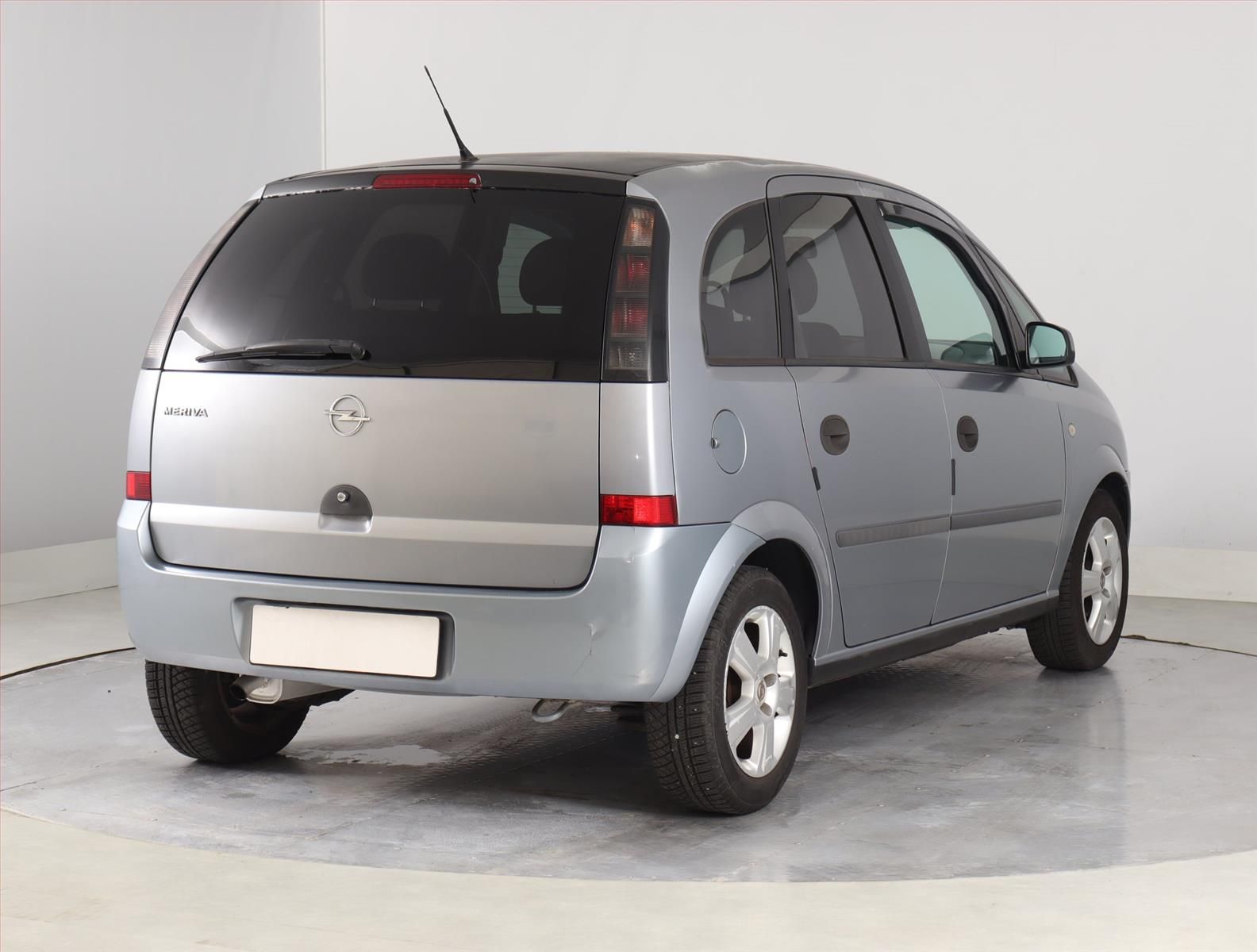 Opel Meriva, 1.4 16V Twinport, Klima - fotka 5