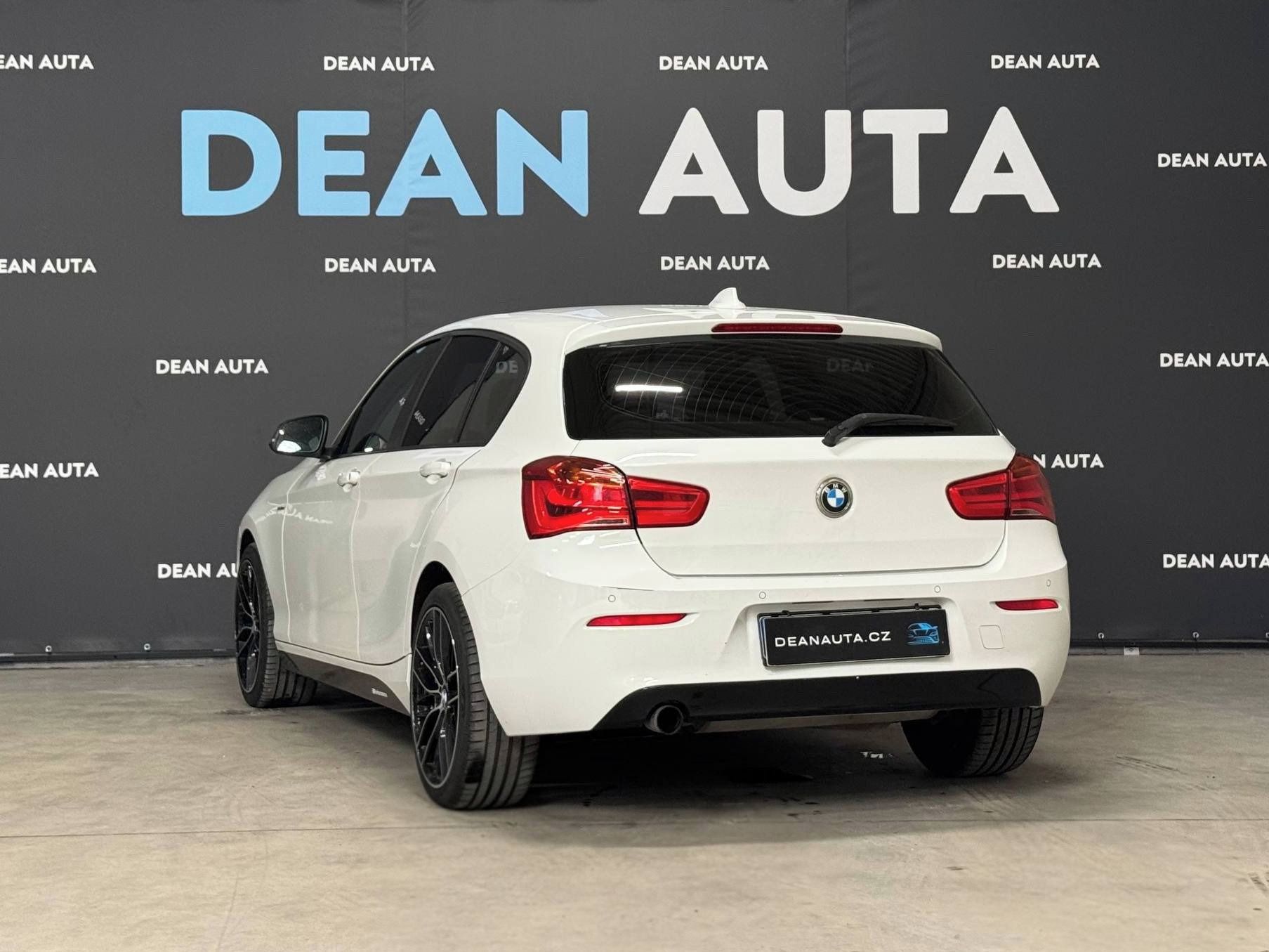 BMW Řada 1, 116i F20 LCi, ČR, Výbava - fotka 4