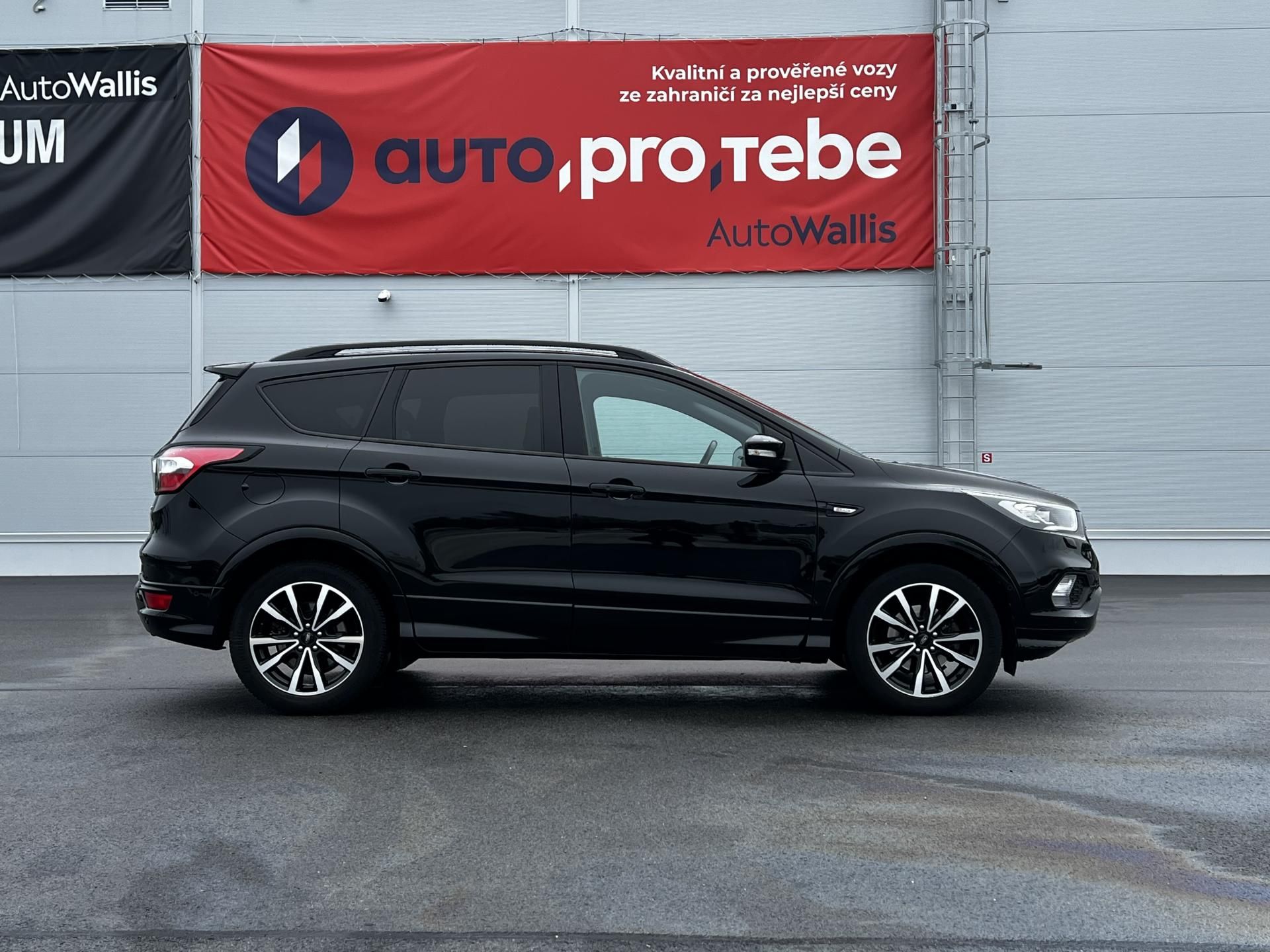 Ford Kuga, 1.5 EcoBoost ST Line TZ - fotka 3