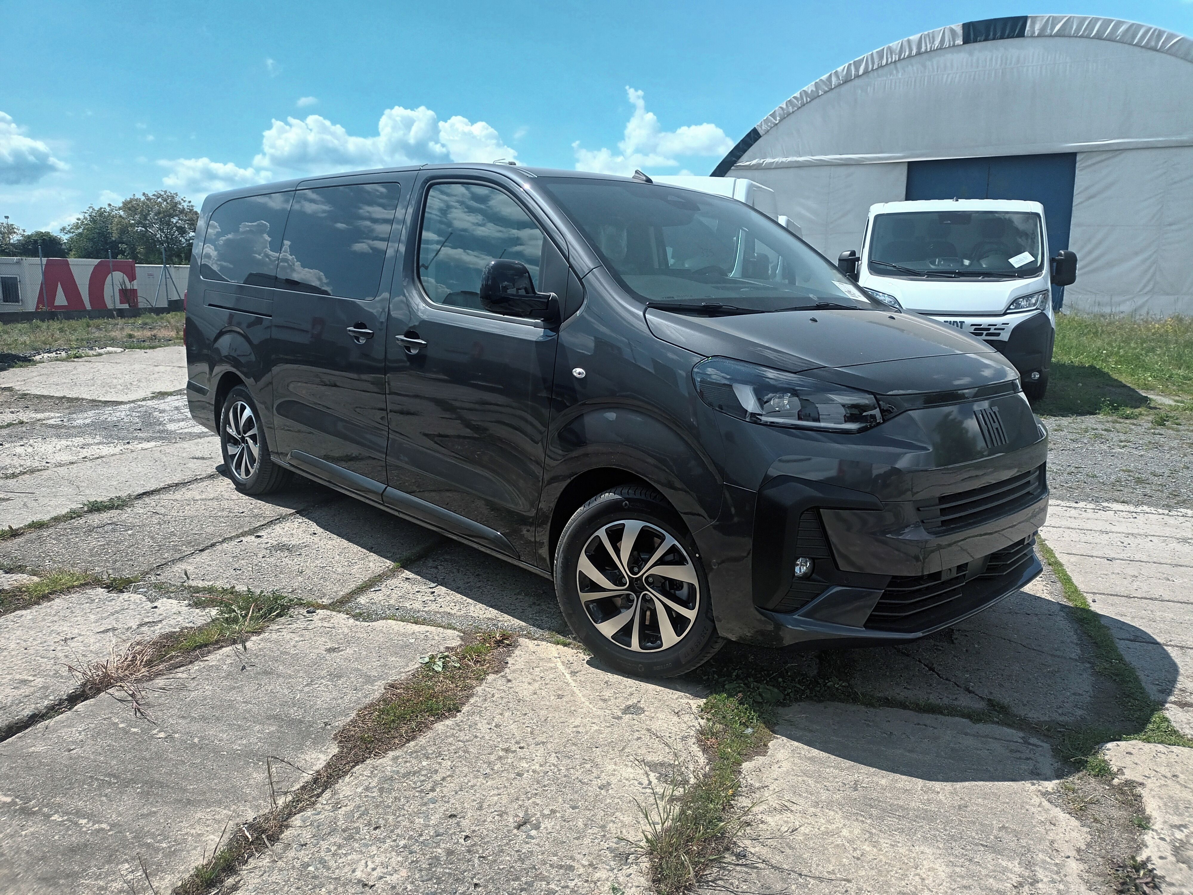 Fiat Ulysse, 2.2 MTJ-EVO 180k 8AT _L3_ICON - fotka 4
