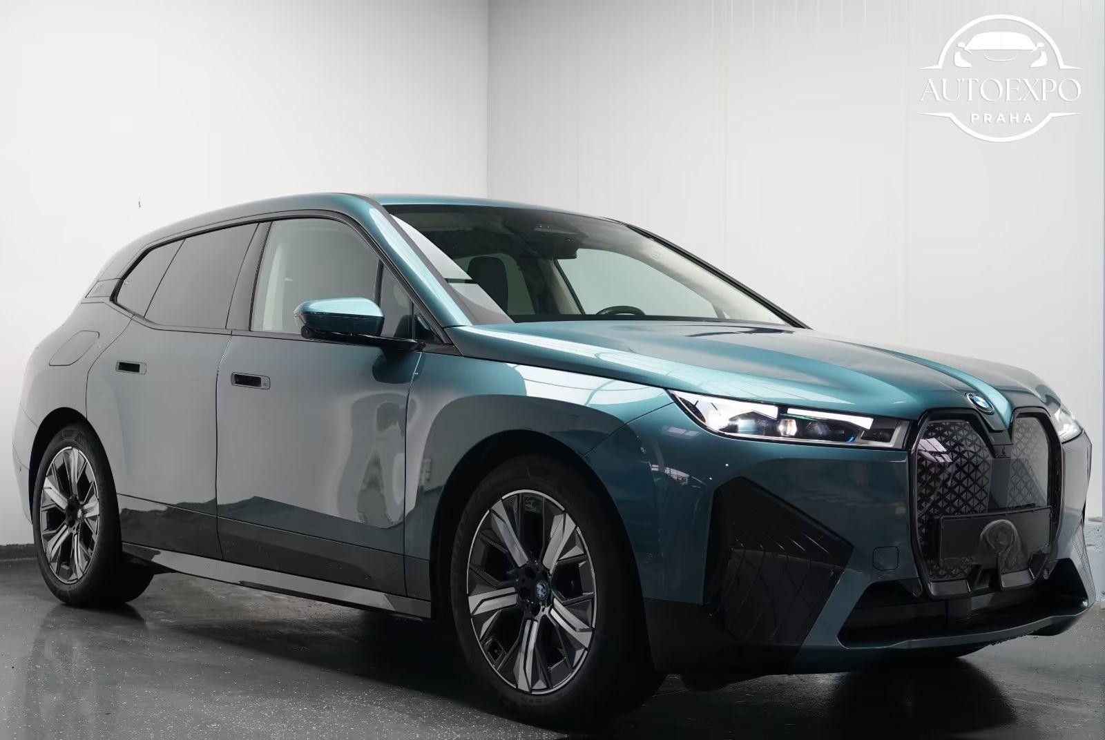 BMW iX, 40 xDrive EDITION SPORT - fotka 3