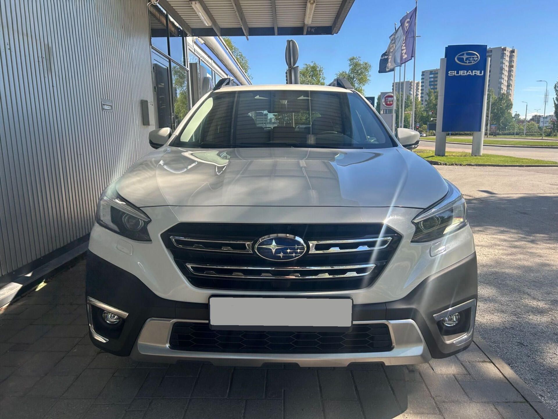 Subaru Outback, 2.5i 4WD Active + tažné - fotka 2