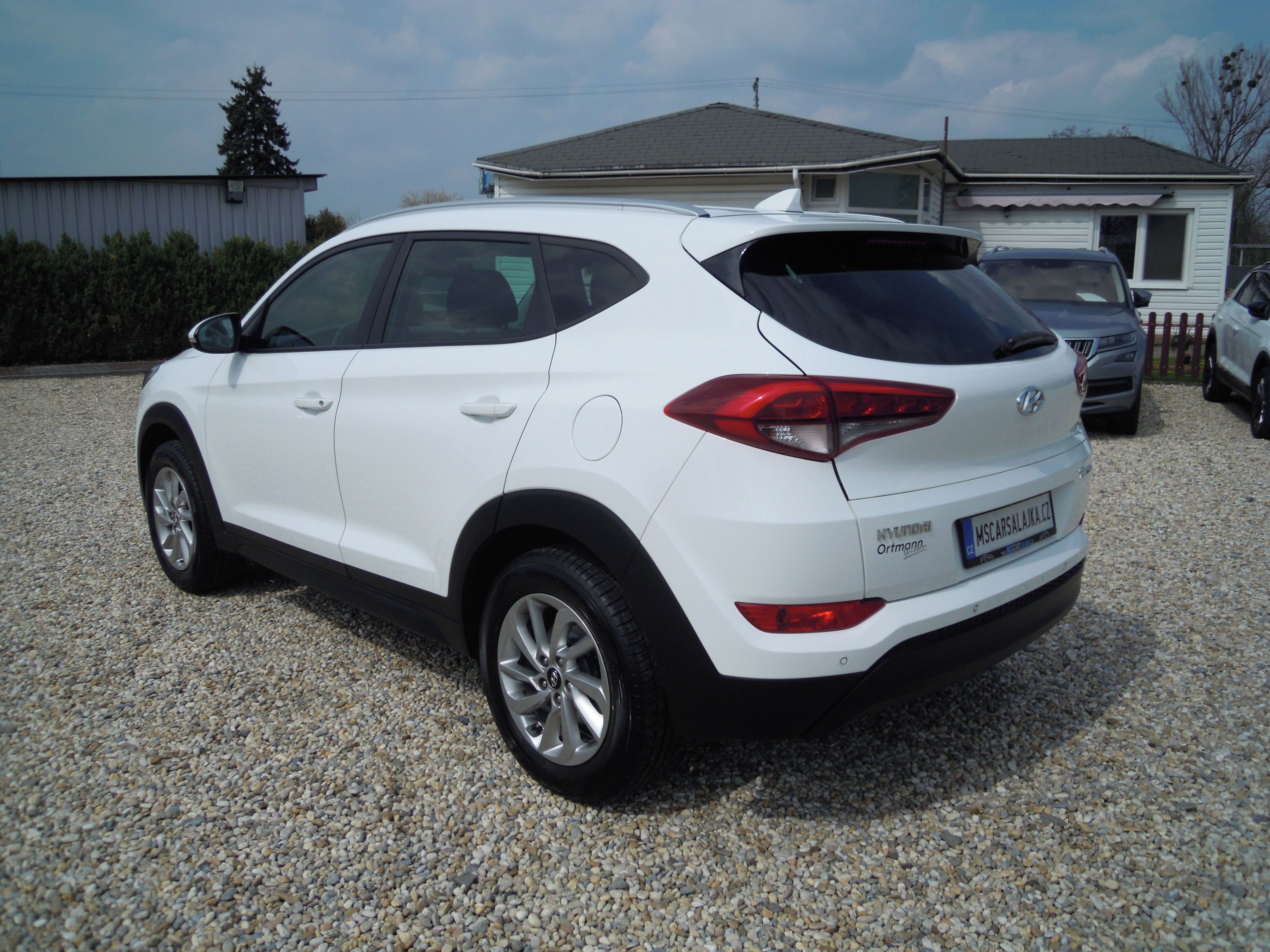 Hyundai Tucson, 1.6GDi INTROEDITION - SERVIS - fotka 3