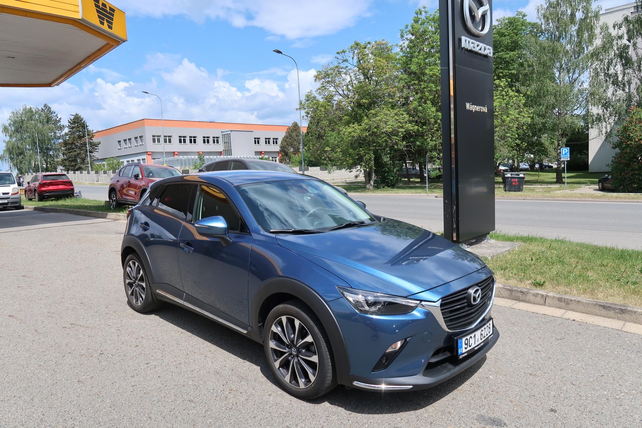 Mazda CX-3, 2,0 G121 Revolution, tažné