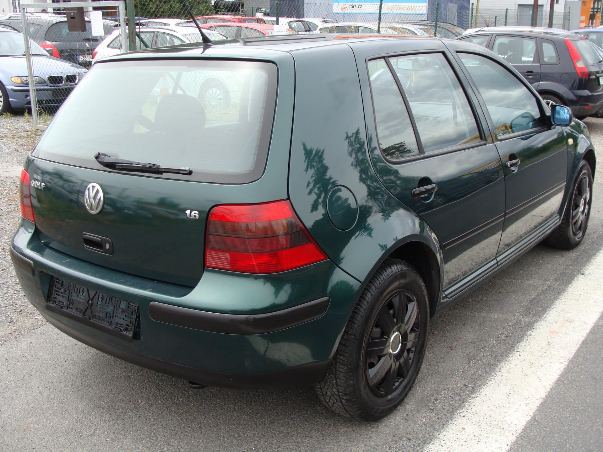 Volkswagen Golf, 1.6i Automat, 165000 km - fotka 6