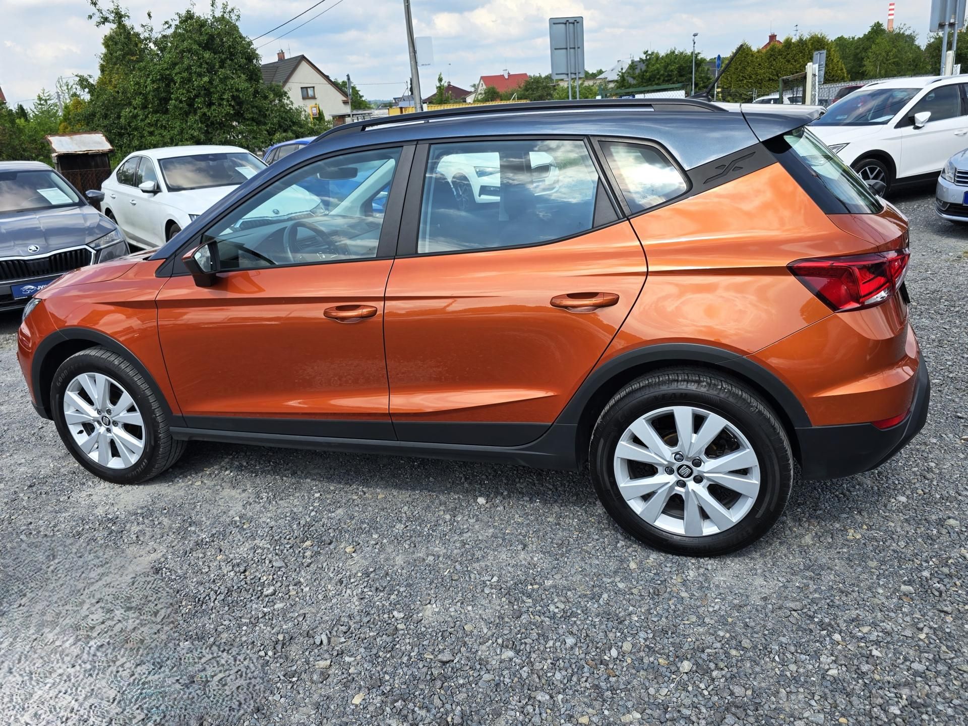 Seat Arona, DSG TSI FULL LED NAVI 1Majitel - fotka 3