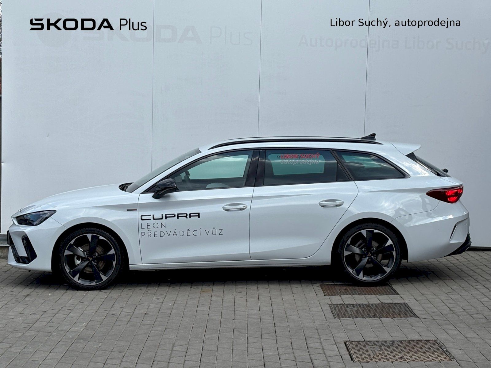 Cupra Leon, SP 1.5 eTSI 150k DSG - fotka 3