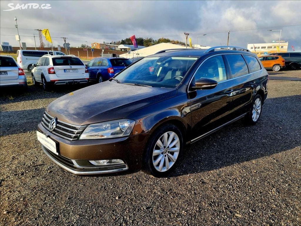 Volkswagen Passat, 1,6 TDi 77KW DSG,Comfort - fotka 3