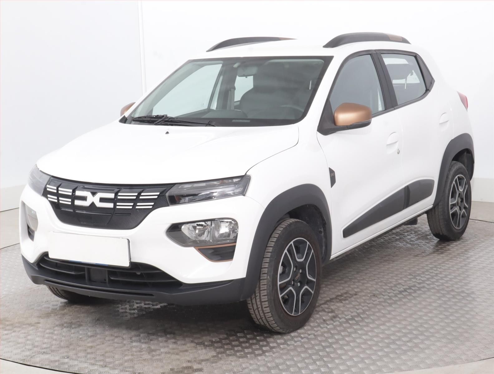 Dacia Spring, Electric 65 (27 kWh), SoH 93% - fotka 2