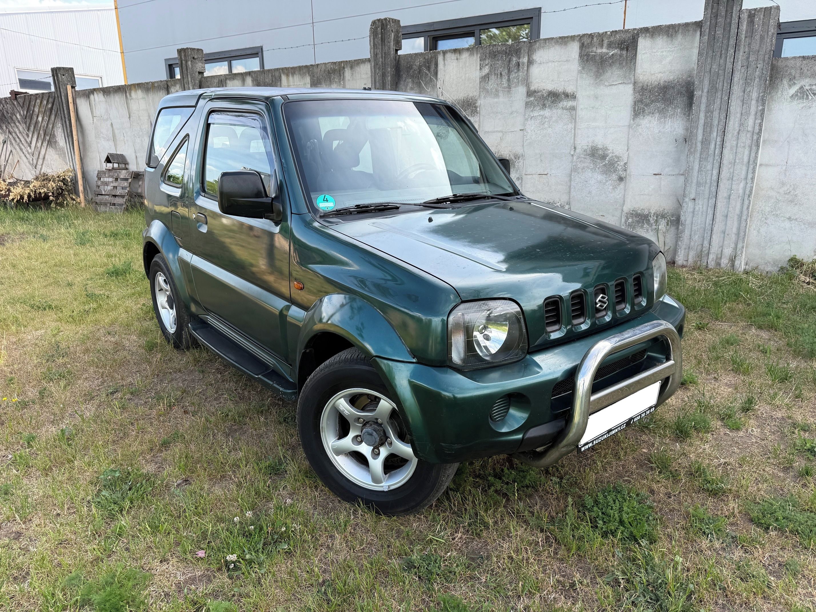 Suzuki Jimny, 1.3i 4x4 Cabrio - HardTop, ALU - fotka 2