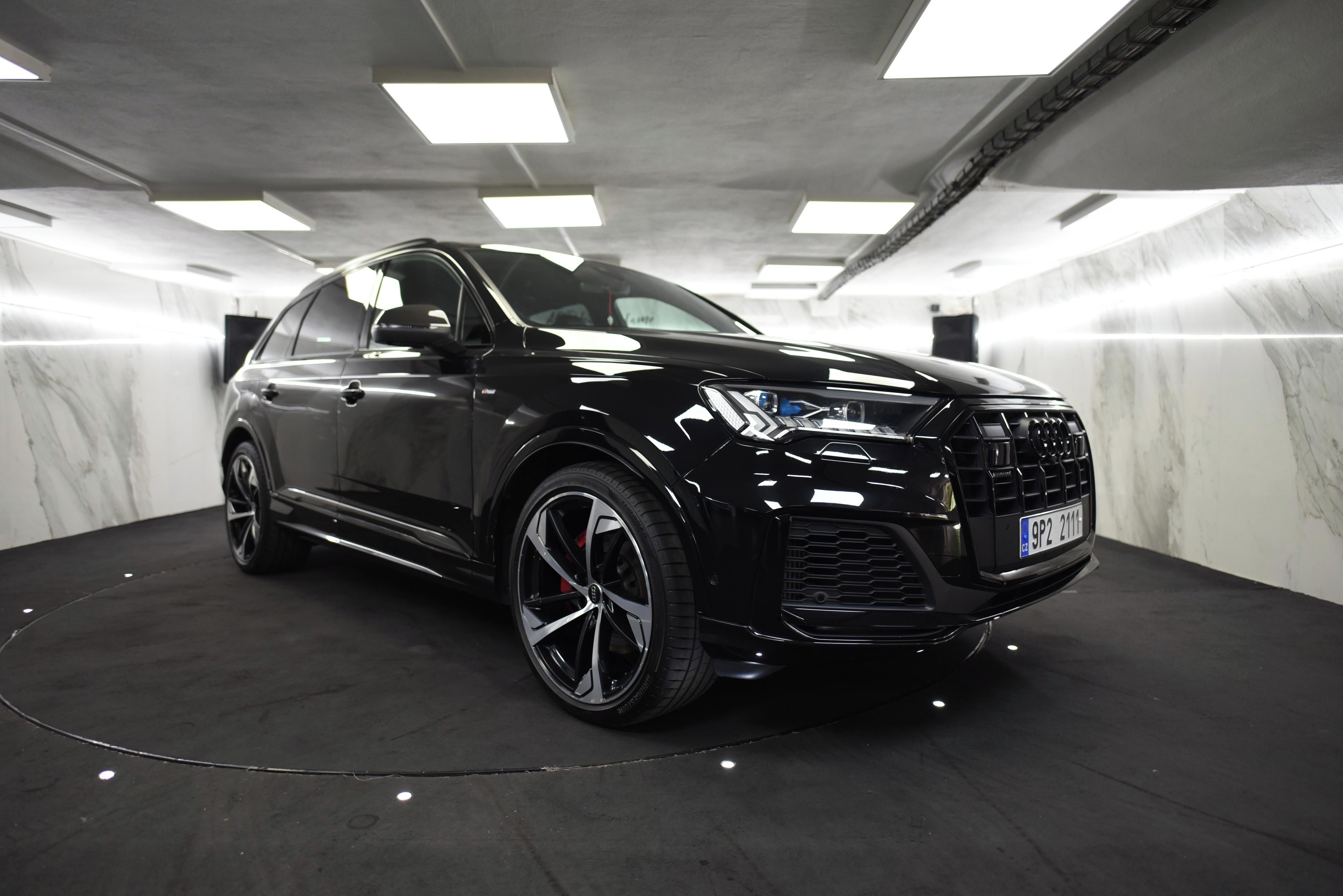 Audi Q7, S-Line, 3.0TFSI, carbon packet