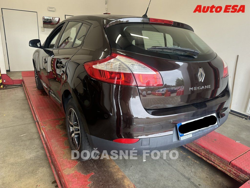 Renault Mégane, 1.6i,1.maj - fotka 2