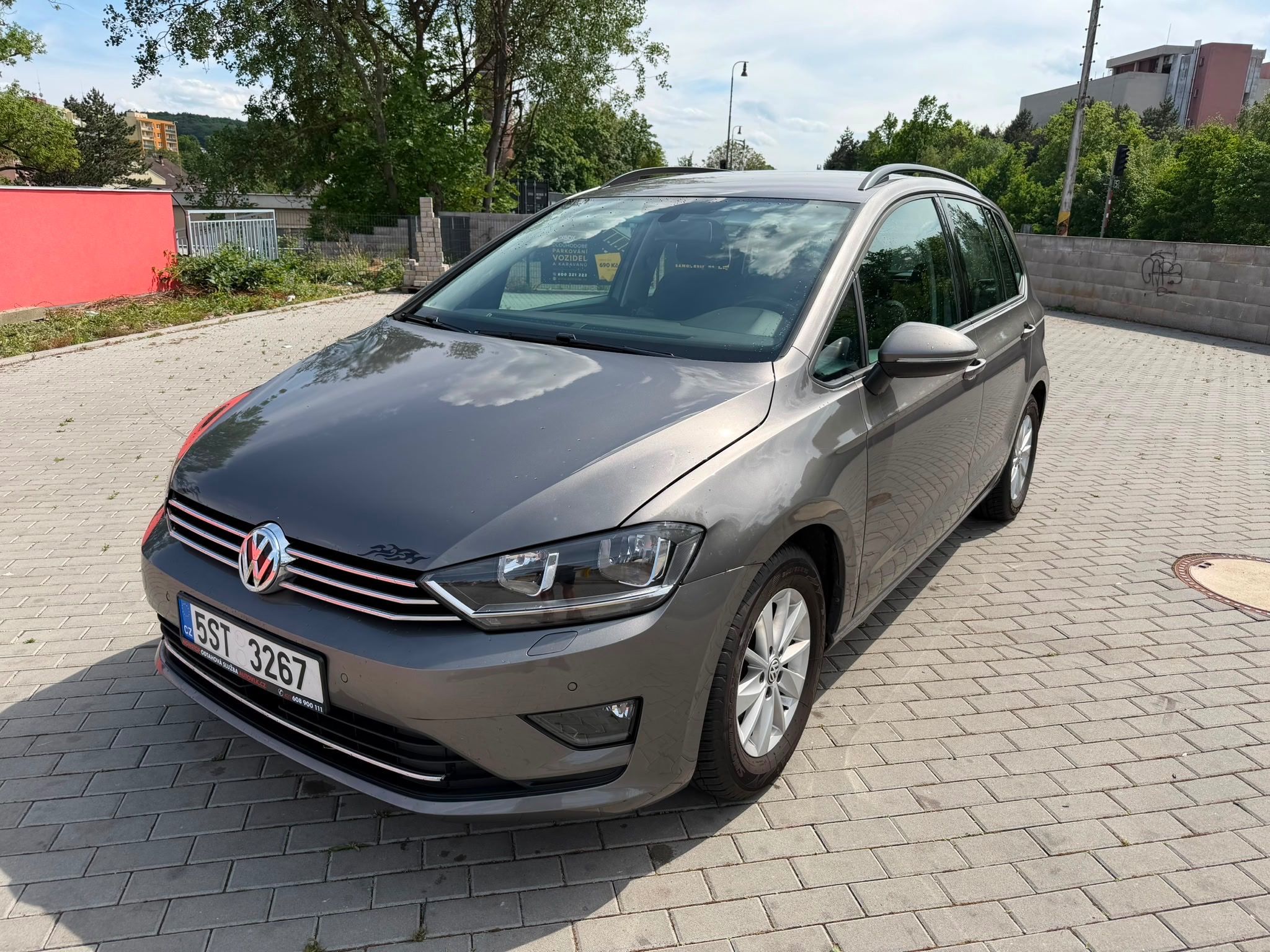 Volkswagen Golf Sportsvan, 1.2 Tsi 81 kw - fotka 6