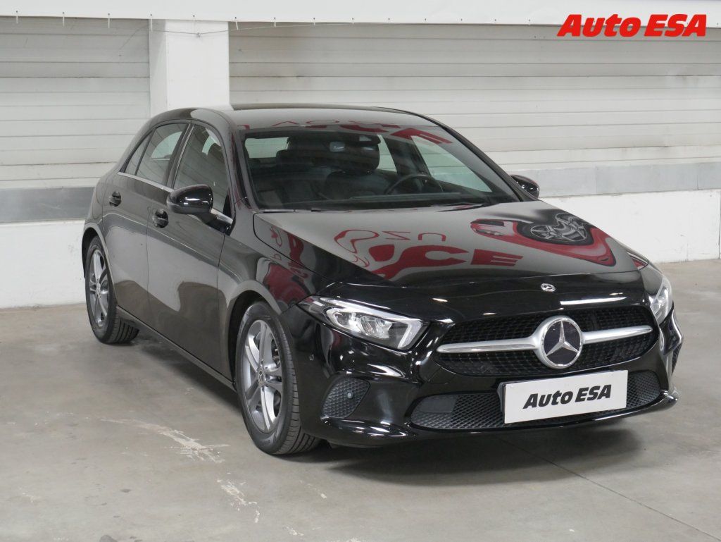 Mercedes-Benz Třídy A, a180