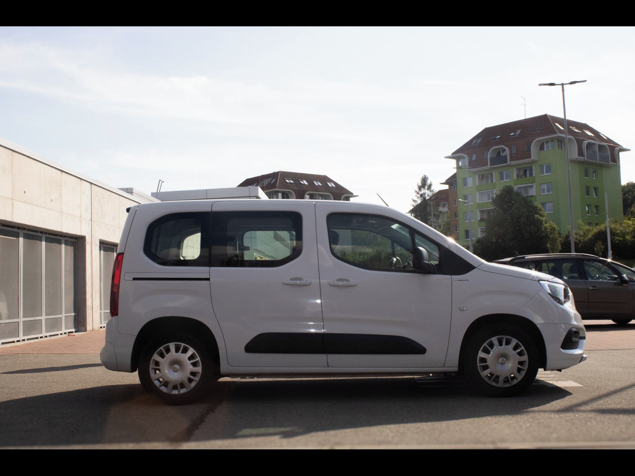 Opel Combo, Servisní knížka, zimní kola. - fotka 4