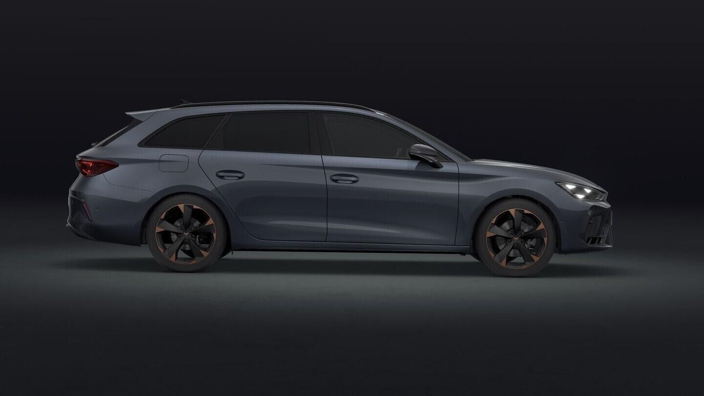 Cupra Leon, SP 2.0 TSI 4WD 150 kW - fotka 5